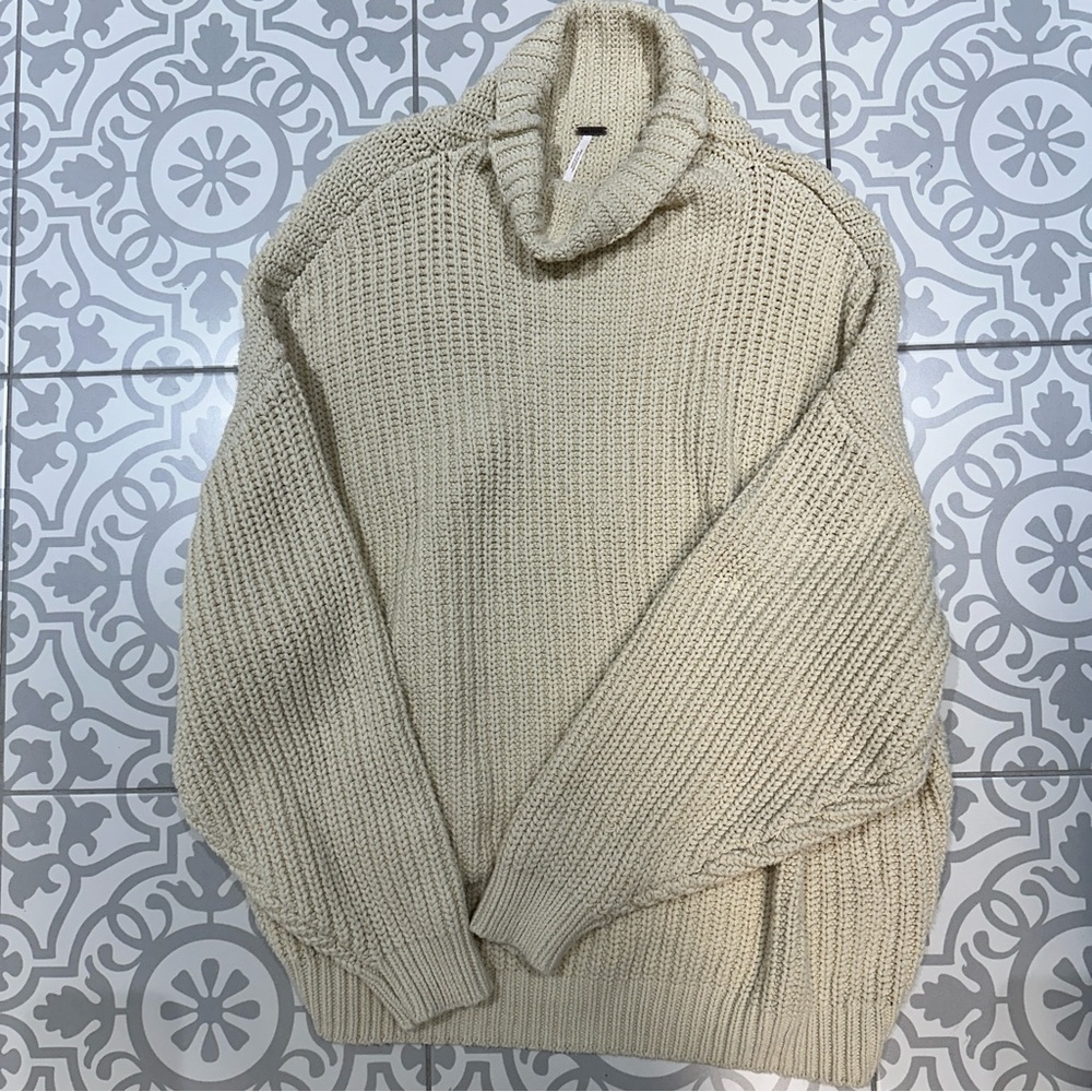 Oversized Free People sweater